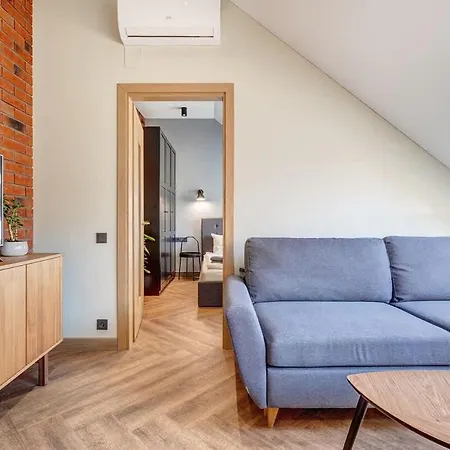 Domillion 1bdr New Old Town U2307